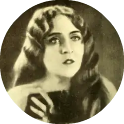 Description de l'image Olga Gzovskaïa.png.