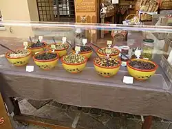 Olives du marché de Provence de Saint-Tropez.