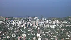 Olivos vu du ciel et le río de la Plata.