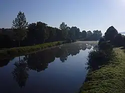 L'Aulne canalisée près de Châteauneuf-du-Faou 2.