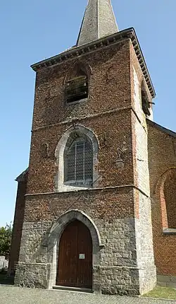 Église Saint-Pierre, clocher gothique (XVIe&nbsp;siècle).