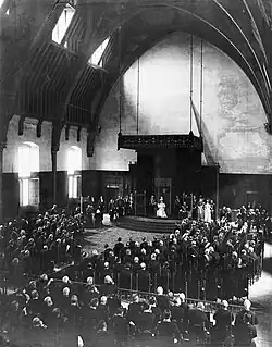 Salle des chevaliers lors du Prinsjesdag de 1905.