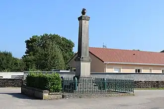 Le monument aux morts