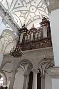 L'orgue de tribune.