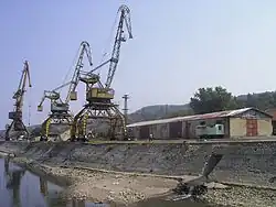 Photo d'un port sur le Danube à Oryahovo.