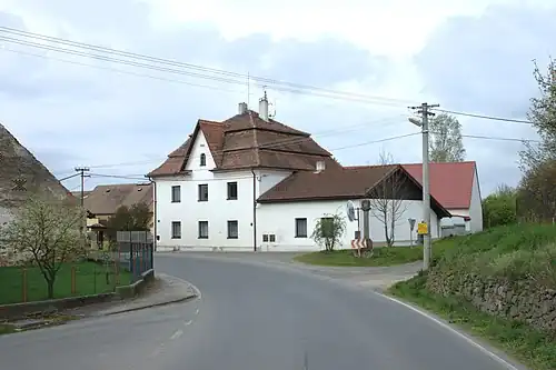 Maison à Ostřetice.