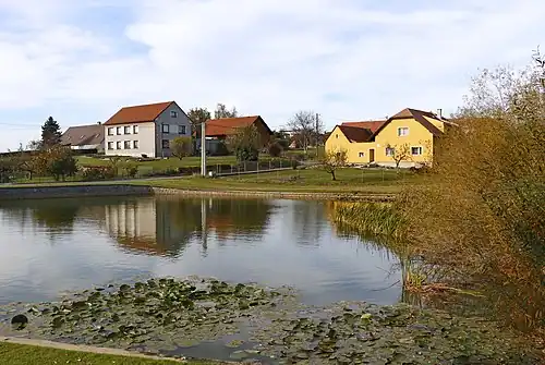 Étang à Oucmanice.