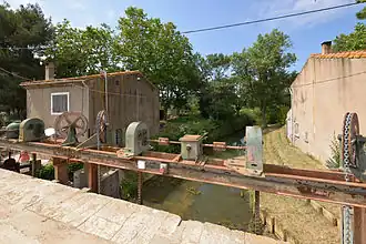 Vue du Libron depuis le barrage-écluse.