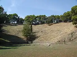 Vestiges du théâtre de Mytilène, modèle pour le théâtre de Pompée selon Plutarque