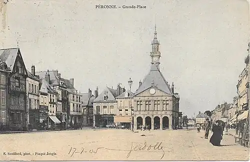La grand-place vers 1905.