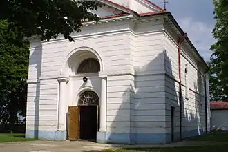 Płoniawy-Bramura (village)