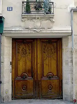 No&nbsp;14 : porte d'entrée.