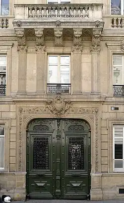 Porte de l'immeuble au no&nbsp;4.