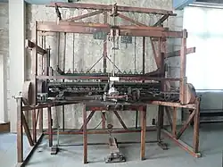 Machine à sculpter de Dalloz au musée du tabac.