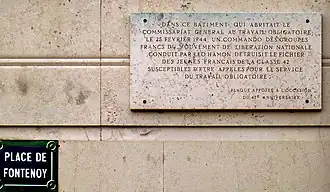 Plaque commémorant l'action d'un commando mené par Léo Hamon en 1944.