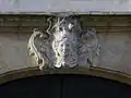 No&nbsp;5 : mascaron.