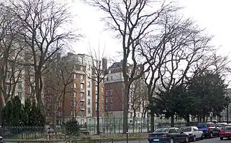 Image illustrative de l’article Square Réjane