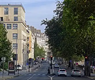 Quai des Célestins vu depuis le quai de l'Hôtel-de-Ville.