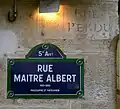 Ancien nom gravé dans la pierre.