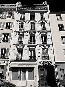 Façade du no&nbsp;16.
