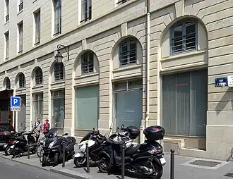 No&nbsp;21 : bâtiment classé aux monuments historiques.