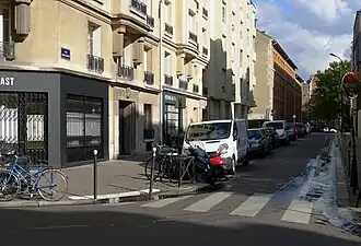 Rue vue de la rue Trousseau.