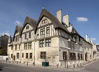 l'hôtel le Vergeur.