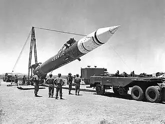 Photographie du PGM-11 Redstone CC-2022 contenant la capsule de télévision.