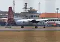 Fokker F50 de TransNusa sur l'aéroport international Ngurah Rai