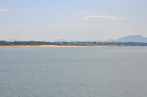 Les plages d'Anglet depuis la digue Nord de Tarnos.