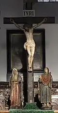 Calvaire : Jésus entouré de Marie et de Jean