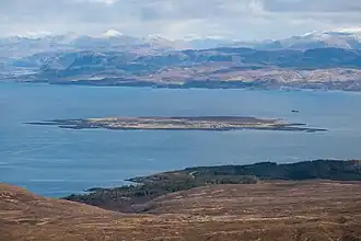 Pabay vu depuis Beinn na Cro sur l’île de Skye.
