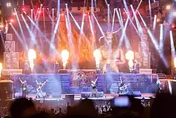 Description de cette image, également commentée ci-après