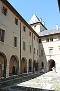 Cour de l'évêché.