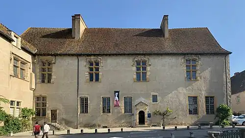 Façade du palais abbatial.