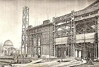 Palais des Beaux-Arts et des Arts libéraux en construction.