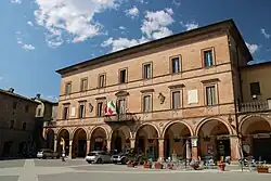 Palais communal de Mercatello sul Metauro.