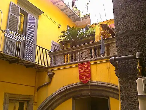 Balcon au premier étage.