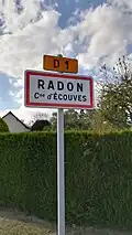 Panneau d'entrée.