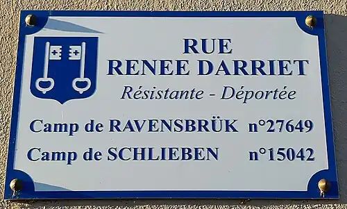 Panneau de la rue Renée Darriet orné du blason de Mont-de-Marsan