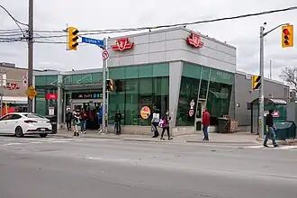 Image illustrative de l’article Pape (métro de Toronto)