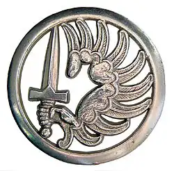 Insigne de béret parachutiste.