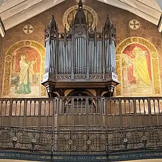 L'orgue d'accompagnement.