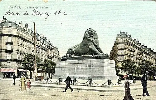 Lion de Belfort (1880), Paris, place Denfert-Rochereau.