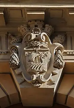 Blason, 12, rue de la Banque, Paris 2e.