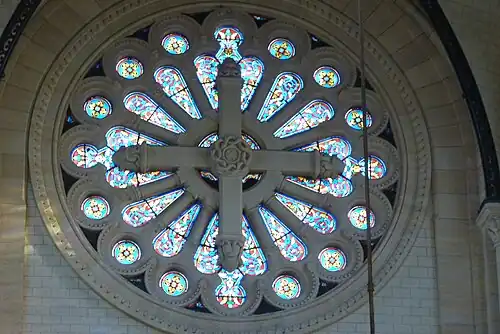 Une rosace du transept.