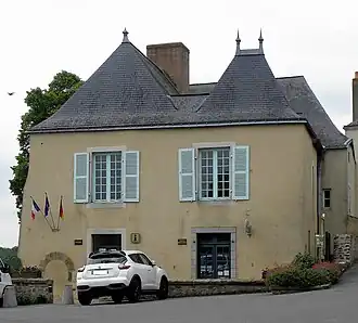 Parné-sur-Roc