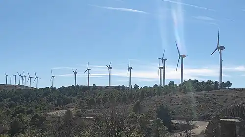 Éoliennes dans le nord de la commune, vers Terque