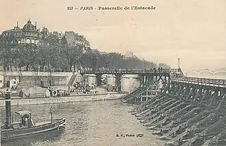 La passerelle vers 1900.