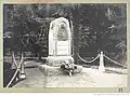 Le monument aux morts d'Ernest Gabard en 1924.